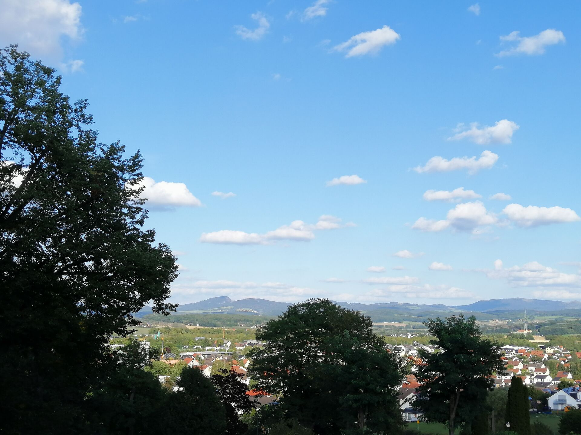 Blick vom Florenberg in Richtung Rhön