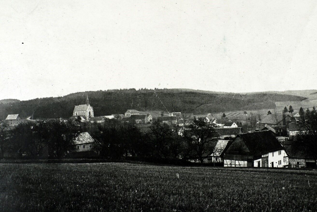 Blick von der Hopp ins Dorf 1909, Besitzer Joseph Erb