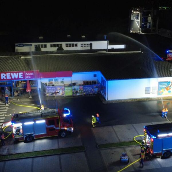 DJI_0151 Drohnenaufnahme Rewe