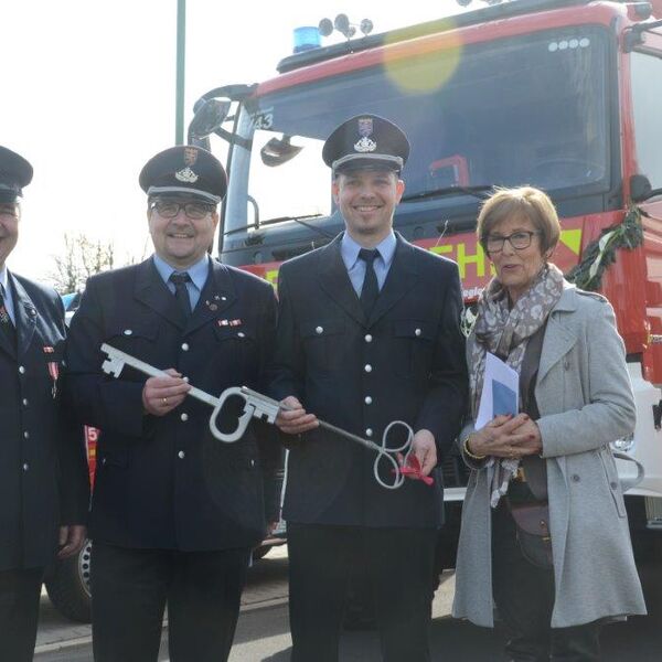 Einweihung LF 10 KatS und MTW Freiwillige Feuerwehr Engelhelms 19