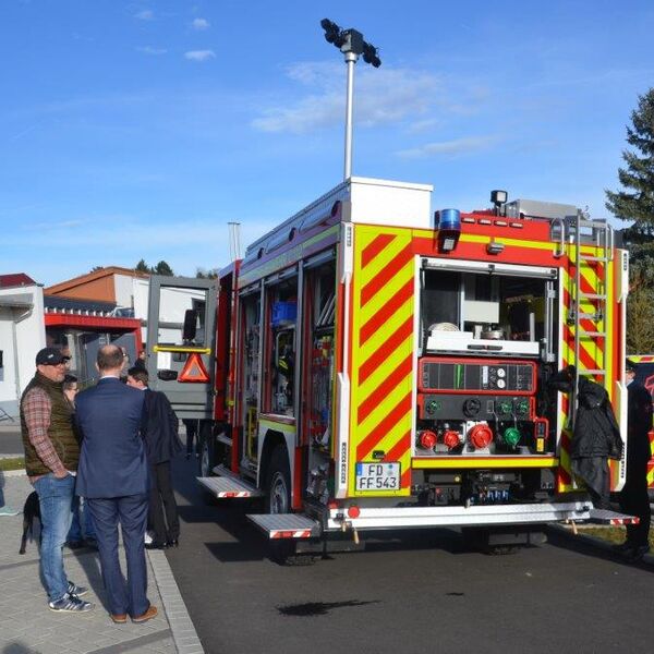 Einweihung LF 10 KatS und MTW Freiwillige Feuerwehr Engelhelms 42