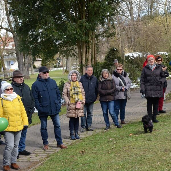 Enthüllung Denkmäler Grezzbachpark 16