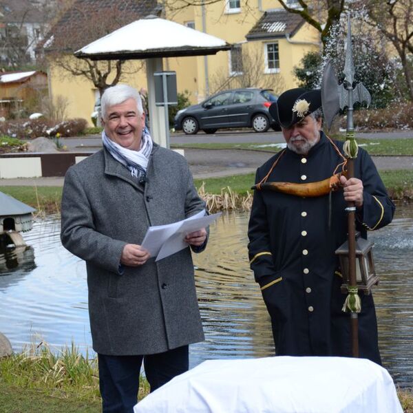 Enthüllung Denkmäler Grezzbachpark 46