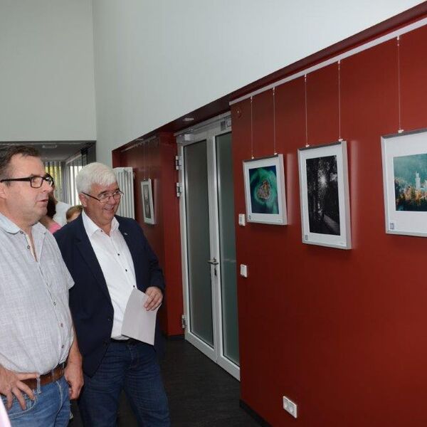 Eröffnung der Fotoausstellung im Rathaus 13