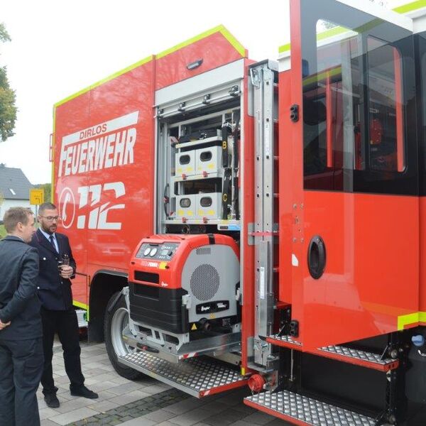 Fahrzeugeinweihung FFW Dirlos 49