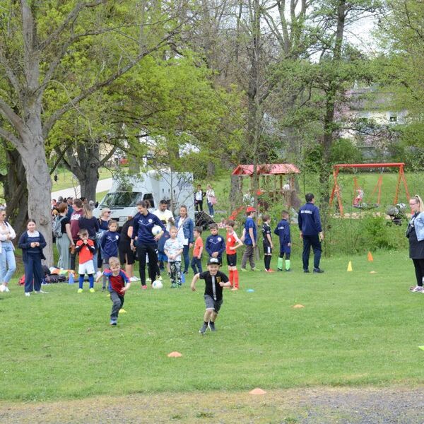 Familienfest im Grezzbachpark 25