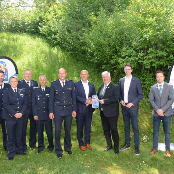 Innenminister Poseck übergibt Siegel 2