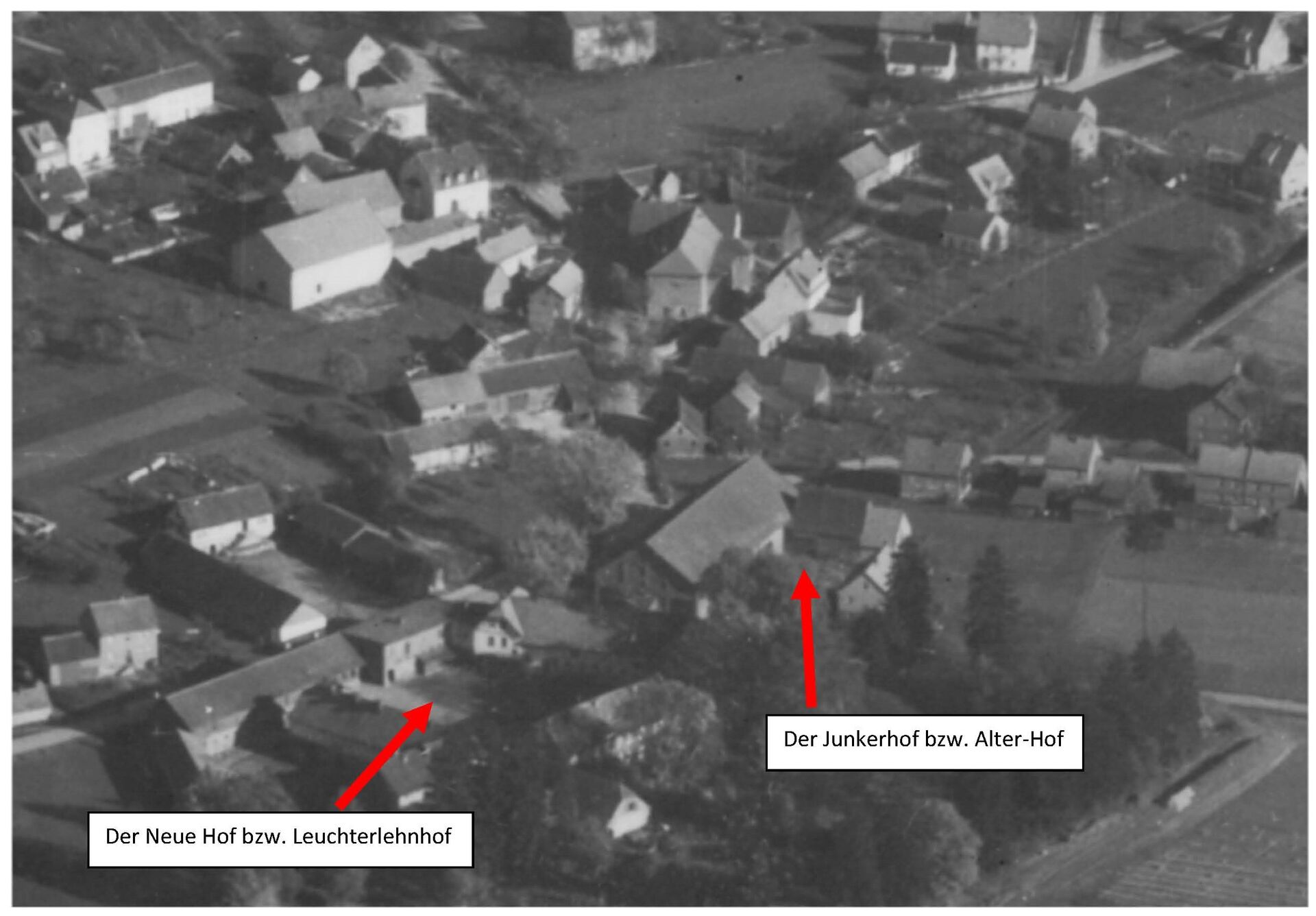Luftbild der Gutshöfe von 1937