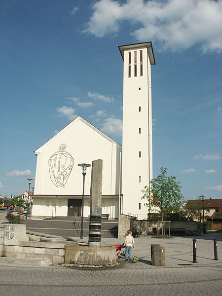 Maria Hilf Kirche Bachrain