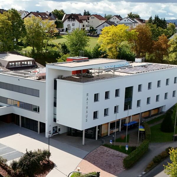 Rathaus nach Anbau 2025 Foto 1