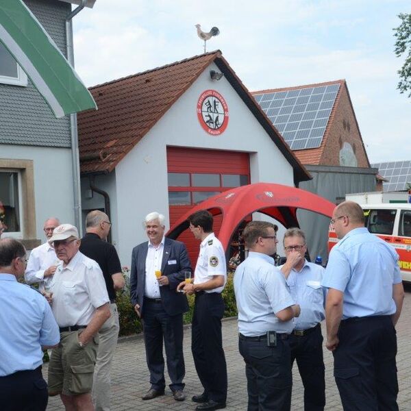 Übergabe Zuwendungsbescheid FF Keulos 4